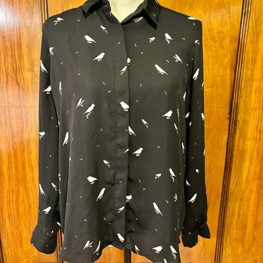 T Tahari Womens Small Black Bird Print Long Sleeve Button Down Blouse Shirt